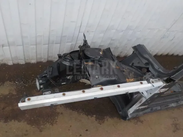 Порог со стойкой левый для  BMW 7-serie E65/E66 2001-2008