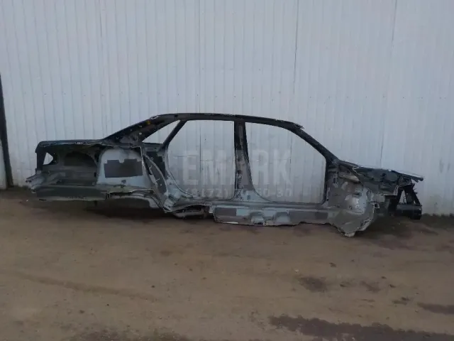 Порог со стойкой левый для  BMW 7-serie E65/E66 2001-2008