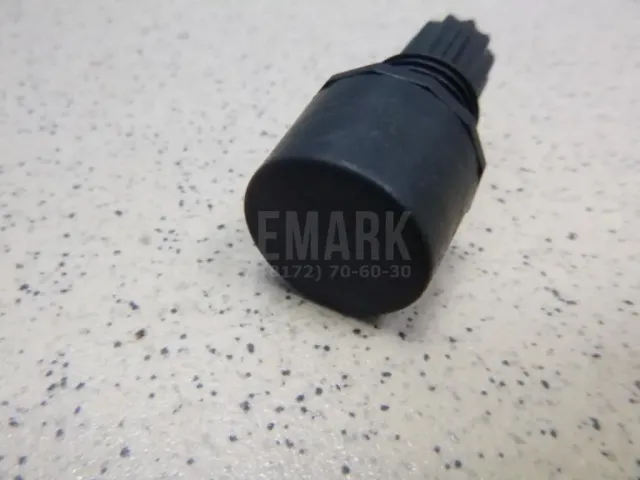 Отбойник крышки багажника для  Ford Ranger 1998-2006