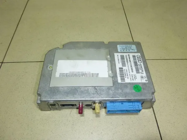Блок электронный для  BMW X3 E83 2004-2010