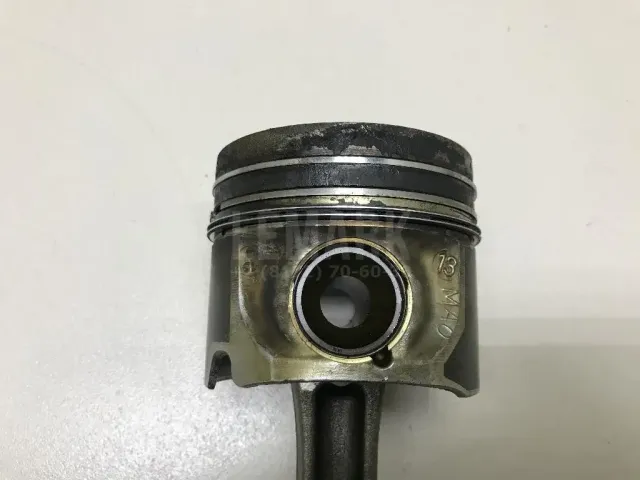 Поршень для  Chrysler 300M 1998-2004