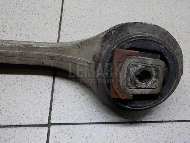 Рычаг передний нижний правый для  Ford Kuga 2008-2012