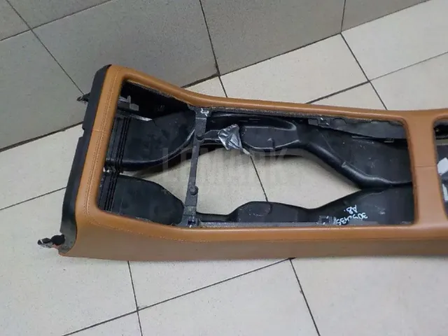 Консоль для  Chevrolet Evanda 2004-2006