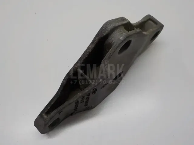 Кронштейн двигателя правый для  Ford Escape EUR 2007-2009