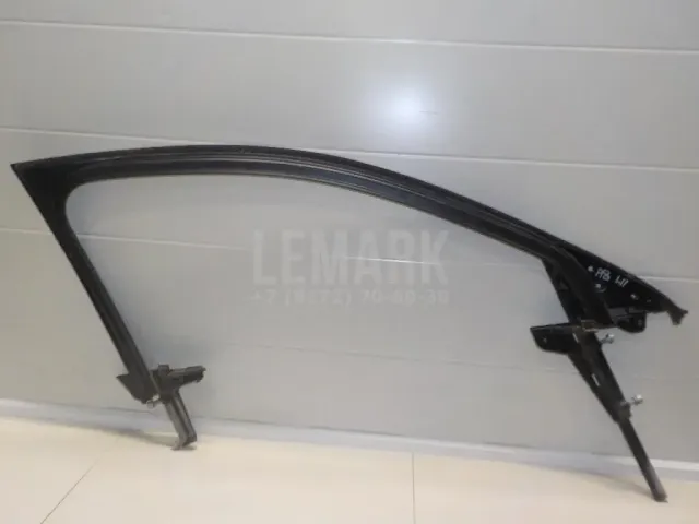 Рамка двери для  Ford Kuga 2008-2012