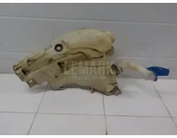 Бачок омывателя лобового стекла