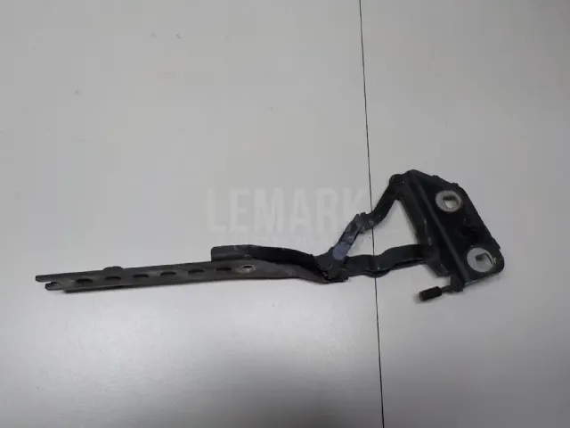 Петля капота левая для  Ford Cougar 1998-2001