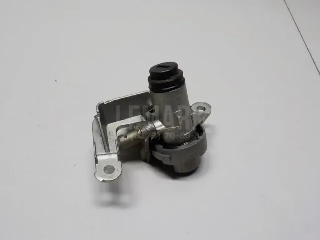 Вставка замка багажника для  Audi 100/200 [43] 0-1983