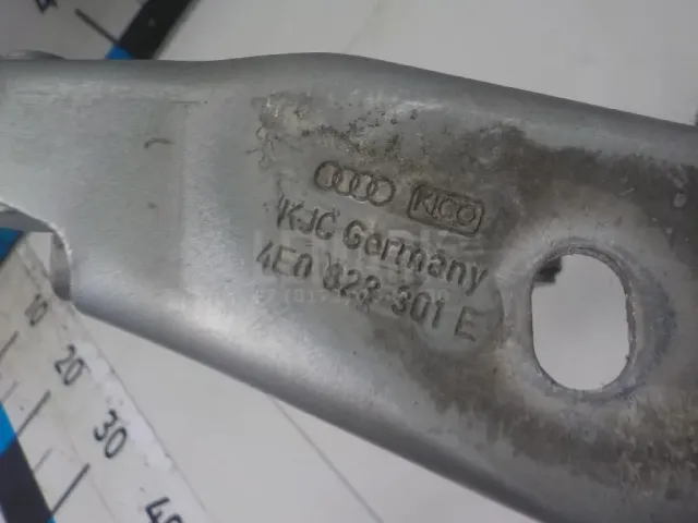 Петля капота левая для  Ford Cougar 1998-2001
