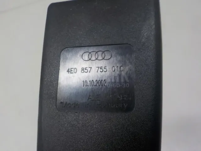 Ответная часть ремня безопасности для  Audi A8 [4D] 1999-2002