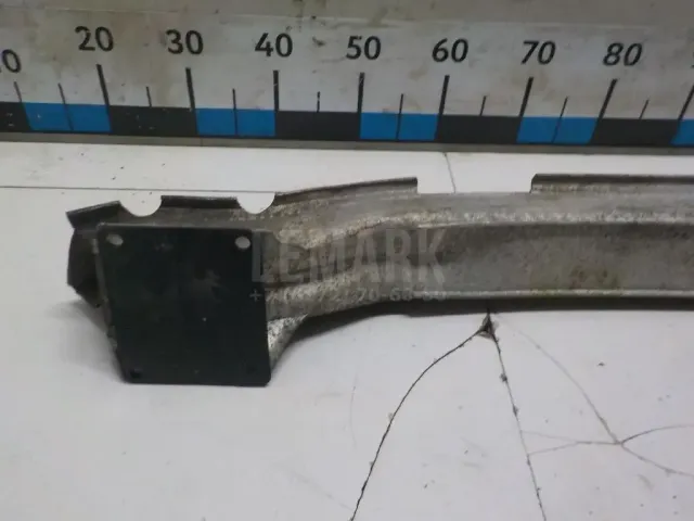 Усилитель заднего бампера