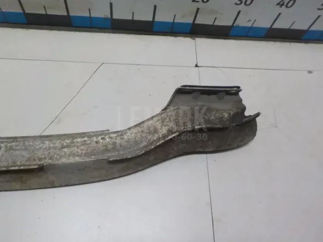 Усилитель заднего бампера