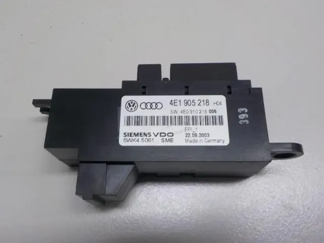 Кнопка запуска двигателя для  Audi A5/S5 [8F] Cabrio 2010-2016