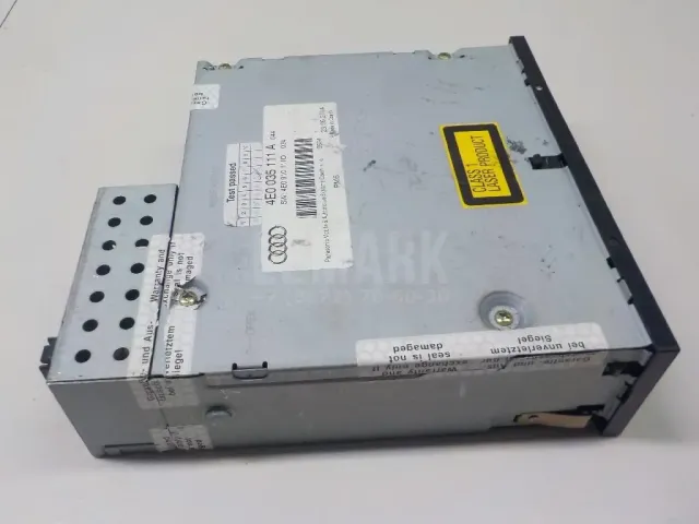 Проигрыватель CD/DVD