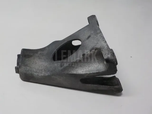 Кронштейн двигателя правый для  Ford S-MAX 2006-2015