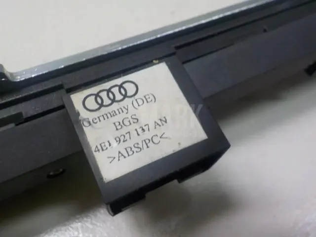 Блок кнопок для  Audi Q3 (8U) 2012-2018