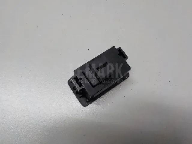 Кнопка открывания багажника для  BYD Flyer 2005-2008