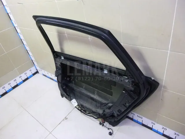 Дверь задняя правая для  Ford Escape EUR 2007-2009