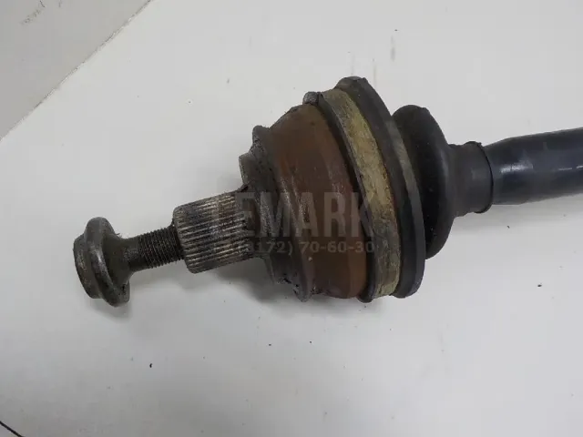 Полуось задняя
