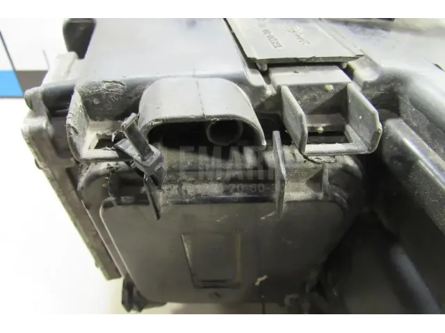 Фара правая для  Ford Cougar 1998-2001