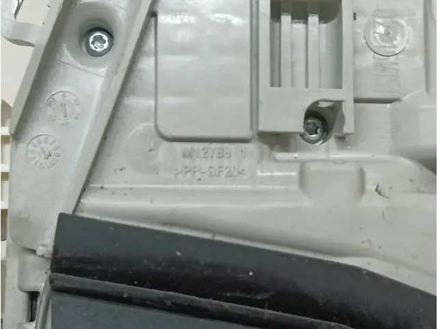 Замок двери передней правой для  BYD Flyer 2005-2008
