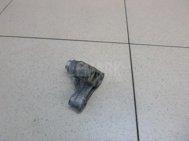 Кронштейн ролика
