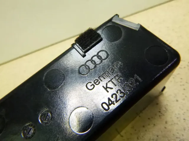 Пепельница задняя (в дверь) для  Audi 100/200 [43] 0-1983