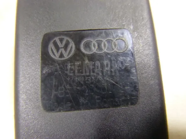 Ответная часть ремня безопасности для  Audi A4 [B8] Allroad 2009-2015