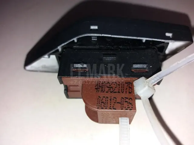 Кнопка центрального замка для  Ford Mondeo V 2015-2022