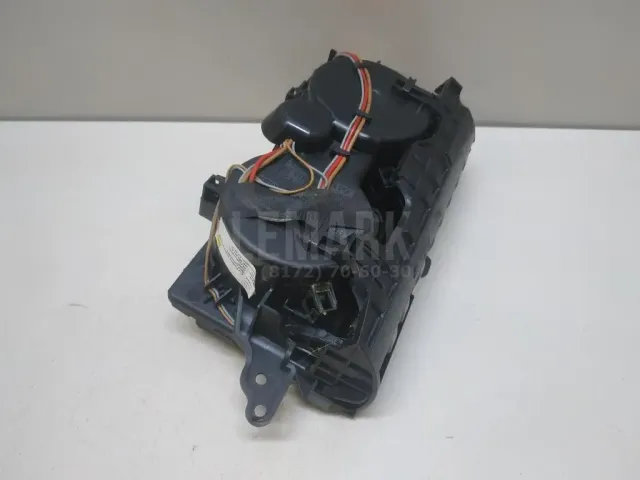 Подстаканник для  Cadillac Escalade II 2000-2006