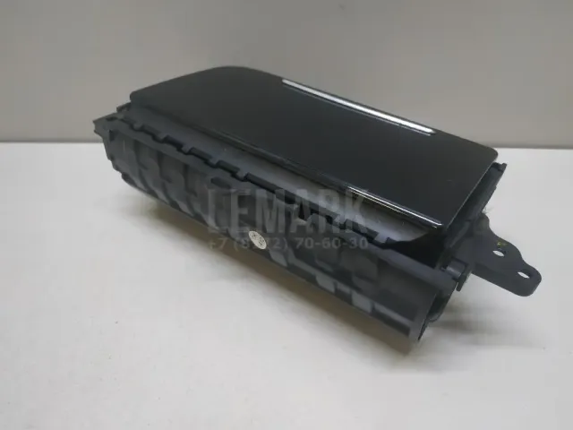 Подстаканник для  Cadillac Escalade II 2000-2006