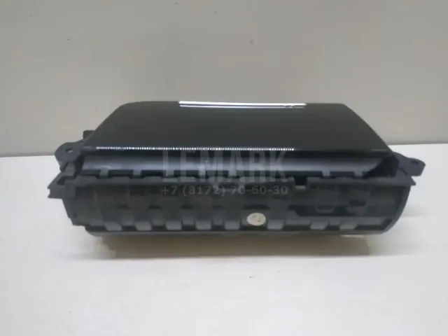 Подстаканник для  Cadillac Escalade II 2000-2006
