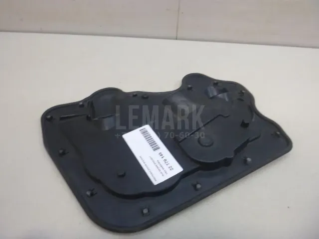 Накладка (кузов внутри) для  Audi A3 [8PA] Sportback 2004-2013