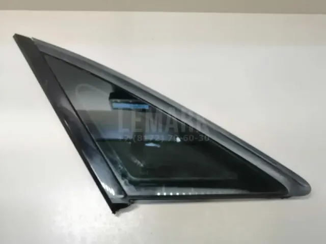Стекло кузовное глухое левое для  BMW 4-serie G22/G23 2020