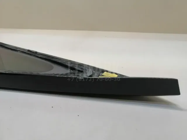 Стекло кузовное глухое левое для  BMW 4-serie G22/G23 2020