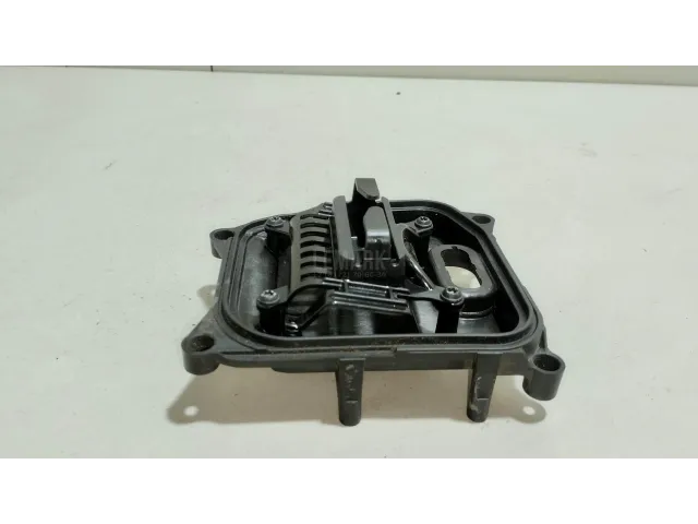 Крышка фары правой для  Audi Allroad quattro 2000-2005
