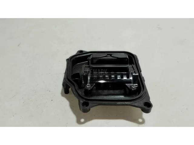 Крышка фары правой для  Audi Allroad quattro 2000-2005