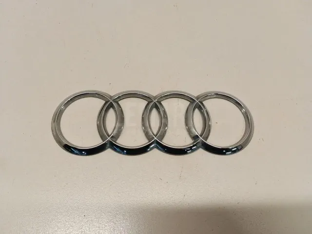 Эмблема