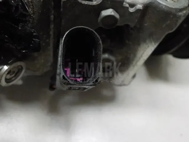 Компрессор кондиционера для  Ford Escape EUR 2007-2009