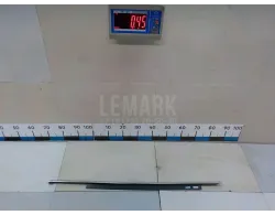 Накладка стекла заднего правого
