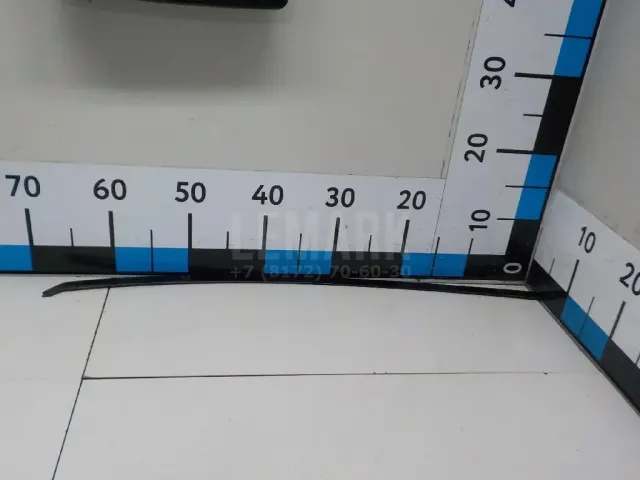 Накладка двери задней правой