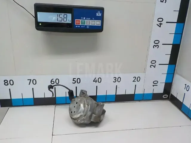 Опора двигателя правая
