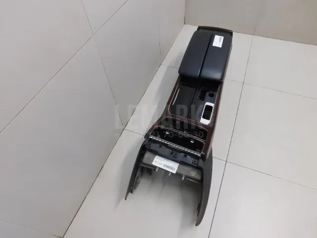 Подлокотник для  BAIC X55 2022