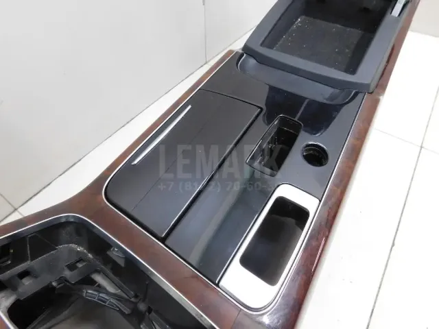 Подлокотник для  BAIC X55 2022
