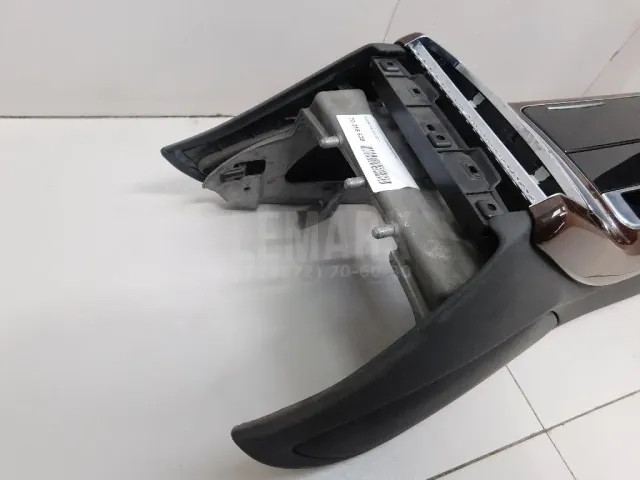 Подлокотник для  BAIC X55 2022