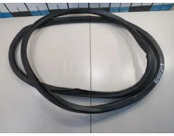 Уплотнитель двери