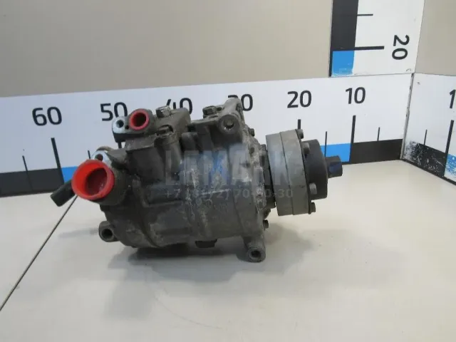 Компрессор кондиционера для  Chevrolet Suburban 2006-2014