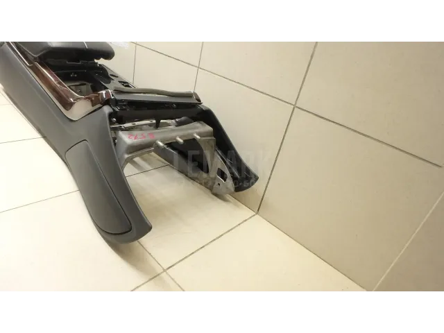 Подлокотник для  Ford Transit 2006-2013