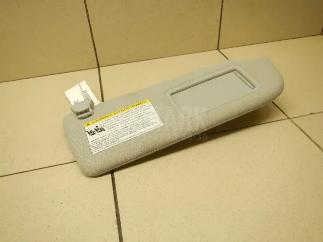 Козырек солнцезащитный (внутри)