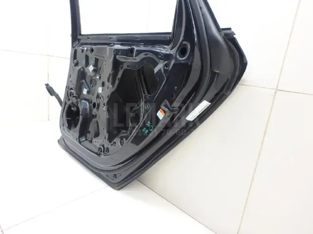 Дверь задняя правая для  Ford Escape EUR 2007-2009